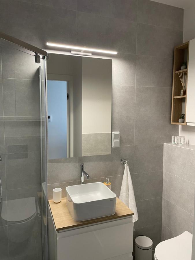 Cubus Nest Apartment Warschau Exterior foto